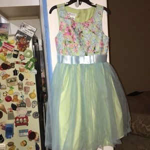 Hp7/18 Pretty Bonnie Jean girls floral dress sz 8